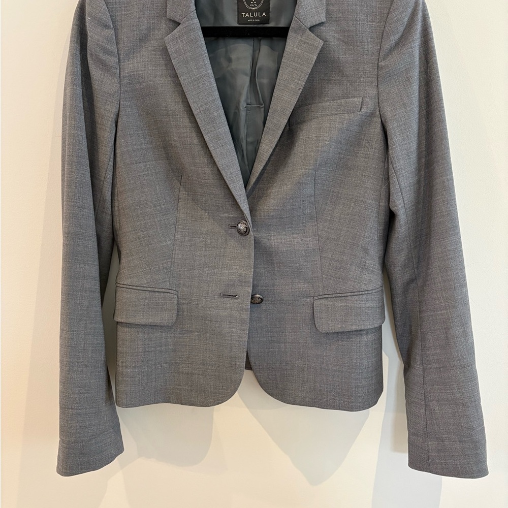 Aritzia Women's Classic Gray Suit Jacket
